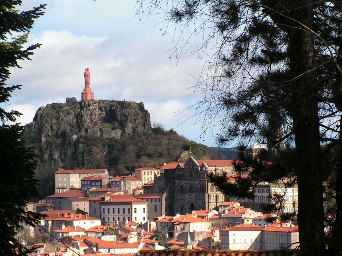Vila La Maison De Mireille Le Puy-en-Velay Exteriér fotografie